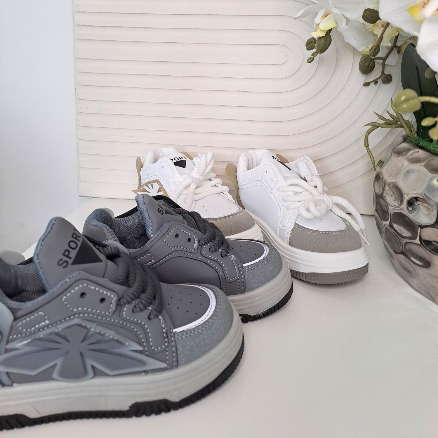Kids clothing
